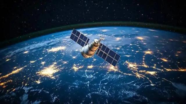 美国威胁摧毁北斗，中国一发导弹之后，美军呼吁加强合作
