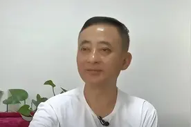 大叔相亲，被54岁女子迷得神魂颠倒，女方提一要求，大叔被吓懵图片