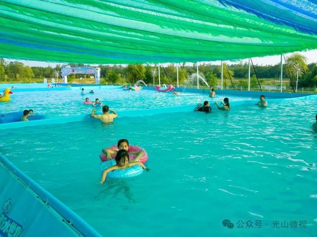方楼森林公园：夏日乐悠悠 水上享清凉