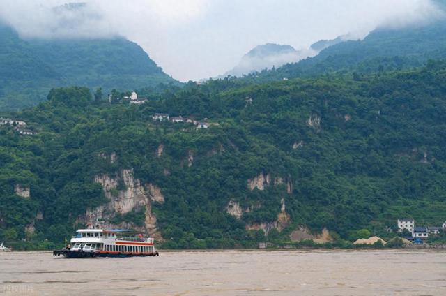 江苏友好国际旅行社邀您开启全家三峡欢乐之旅！