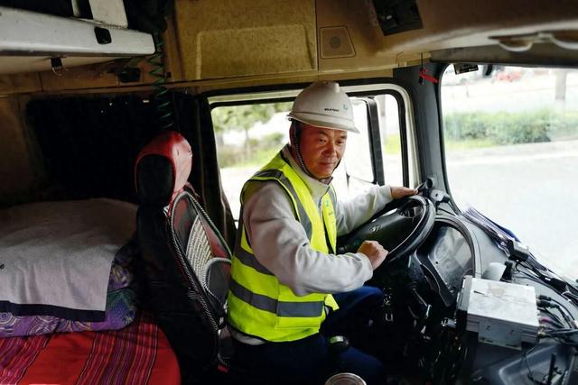 与危险品24小时相伴，一对农村夫妻的漂泊高薪路