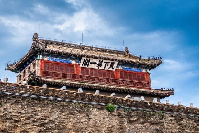 山海雄关：漫步天下第一关的千年沧桑