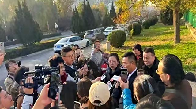 长治踹门反杀案惊天逆转：刀上无伤者DNA，真凶竟是“猪队友	”？