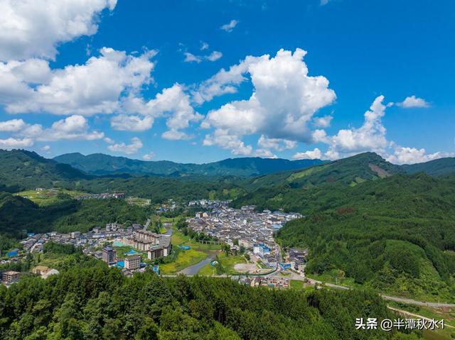 清凉经济热力十足！洪雅瓦屋山镇成避暑“顶流”