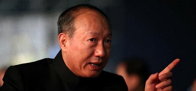 我国第二大民企“倒了”，欠下7500亿巨债后，公司“卖身”改名