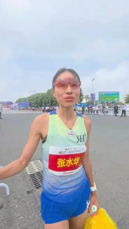 钱再多有什么用？35岁最快女护士的现状	，给所有中年女性提了个醒