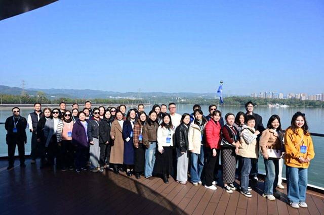 三峡大坝与张家界“双向奔赴”   湘鄂两地长线串联游呼之欲出