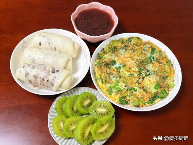 早餐可以吃什么菜正确的早餐应该怎么吃（孩子的早餐简单三样）