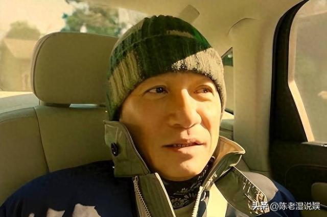 钱再多也没用！63岁在日本养老的梁朝伟，应了张国荣当年的评价