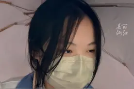 #高考数学女生提前十几分钟交卷出考场 “已经忘记刚刚考了什么了，想直接复习下一门”（记者：赵嘉名）#2025高考   #2025高考加油  #2025高考必胜视频封面