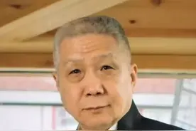 作家马未都：我觉得很悲哀，为什么顶级人物的子女依然没出息？#教育视频封面