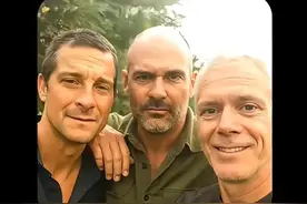 原来两大童年顶流贝爷和德爷，也同样逃不出时间的荒野 #贝爷 #德爷 #荒野求生 #杰瑞米瓦德