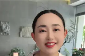 拉文叔为菲菲幸福，送上绝美玻璃种！ #翡翠 #翡翠原石 #缅甸天然翡翠a货 #翡翠源头 #璟鼎翡翠视频封面