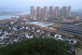 航拍南充文峰新城，十多个楼盘强势来袭！快来找找你家~视频封面