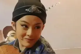 “顶流”越剧小生陈丽君首次在线“辟谣”，参加“浪姐”并非进娱乐圈不再唱越剧：“我的内心很坚定，就是来宣传越剧！” #头条见一面   #陈丽君回应浪姐5黑马一说视频封面