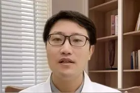 你睡觉的时候有没有一抽动的感觉？ #健康 #科普视频封面