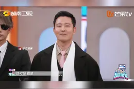 #以热爱敬中国   #立威廉一开口我的青春回来了 迎面而来的青春回忆有多感动！#立威廉   这个《绿光森林》的经典出场和经典台词一出口，仿佛看到了童年的自己，记忆中的夏天那么美好#你好星期六视频封面