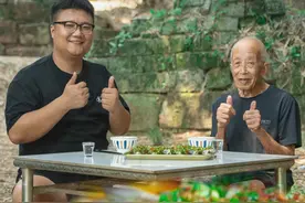 鲫鱼买回家，你就像我这样做，鱼肉鲜嫩，麻辣过瘾，巴适得板