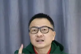 美国4冠奥数总教练，大骂中国数学教育有毒！#数学  #教育  #刷题视频封面