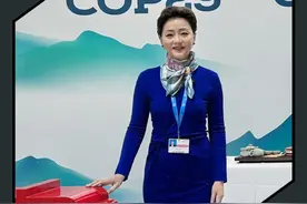 我非常荣幸受到中国生态环境部的邀请，来到阿塞拜疆首都巴库举行的联合国气候变化大会（COP29），参与“生态文明和美丽中国实践”论坛。会场设有包括中国在内的100多个联合国气候变化大会缔约国所设立的展馆，随我一同来看看。#大有学问 #COP29 #第29届联合国气候变化大会 #气候变化 #阿塞拜疆视频封面