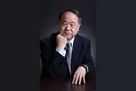 莫言：强大的时候，总有人原谅你的弱点图片