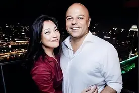 湖北演员史可，二婚远嫁大9岁瑞士亿万富翁，年轻时艳压巩俐视频封面