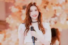 胡嘉欣，越黑越红的中戏素颜美女图片