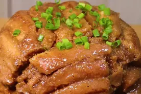粉蒸肉好吃有诀窍，教你详细的做法与配方，软糯鲜香，营养又美味图片