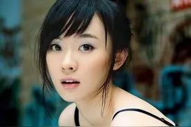 霍思燕：“一脱成名”，嫁小5岁的杜江，一胎儿子，二胎女儿成谜图片