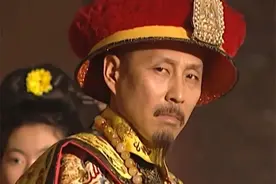 康熙得知索额图被饿死后大发雷霆，下令抄了他的家，杀掉他的儿子图片