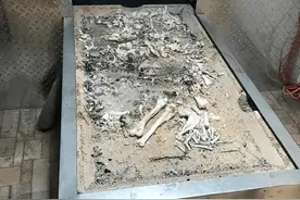 人火化后，骨灰竟然有不同的颜色，还能反应出生前的健康状况？图片