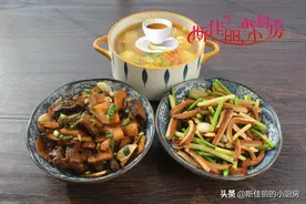 母子俩2菜1汤的晚餐晒圈火了，荤素搭配孩子吃得香，不剩菜不浪费图片