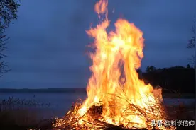 火是什么物态？气态还是等离子态？其实更偏向于气态图片
