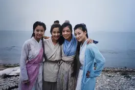 陈紫函：与“京城四少”汪雨谈过恋爱，41岁结婚，和老公恩爱至今图片