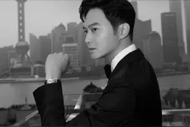 圈中4位酒窝帅“大叔”，迷人、耐老、有辨识度，小鲜肉们比不了图片