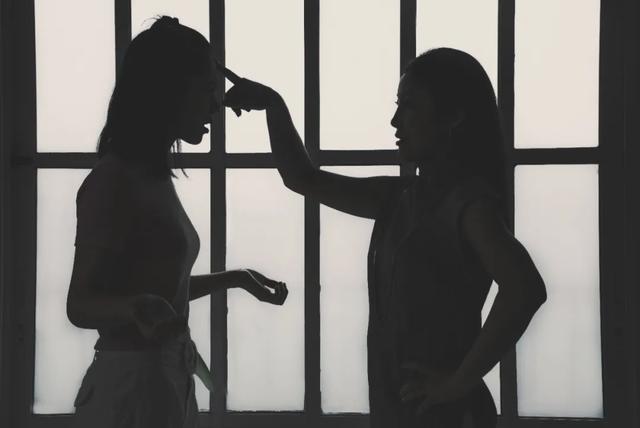 5个成年人的早恋故事和心理学解释：怎样的早恋能走到最后？