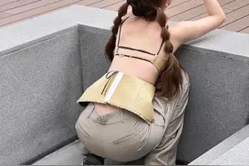 全网谢谢虞书欣“帮我拍照”图片