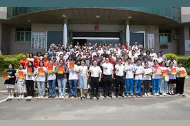 助学圆梦！惠城区汝湖镇40名困难学子获结对帮扶图片