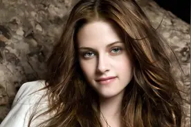 公开承认性取向，差点被漫威封杀，“暮光女”克里斯汀怎么了？图片