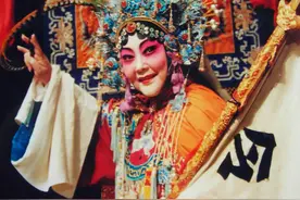 常香玉马金凤王对王，虽少有同台，六十年姐妹情深图片