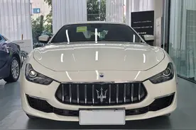 玛莎拉蒂落地价格最低的轿跑车，吉博力2.0TGT锋芒版，裸车超79万图片