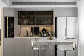 138㎡现代风，简约中带点科技范儿的家，通透、自在、舒适！图片