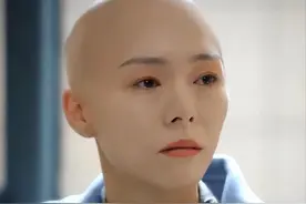 《底线》中令人泪目的10个小人物：各个一闪而过，但让你心绪难平图片