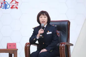 “最美女司机”扎根运营一线，用“心”服务乘客图片