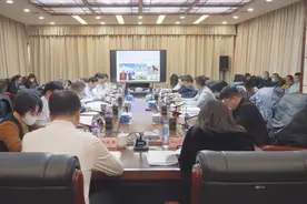 锡林浩特市与中国马业协会举行座谈会图片