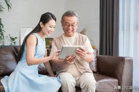 故事：兜底（小小说）图片