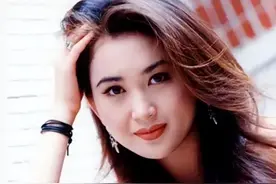 出道几年，她被塑造成性感和情色的代表，说本色出演妲己都不过分图片