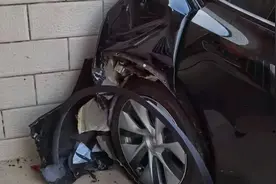 买得起修不起，撞一下要修20万，特斯拉“一体压铸”让人又爱又恨图片