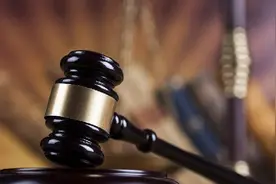 以案说法 | 母亲因交通事故去世，同母异父姐弟因90万赔偿金闹上法庭，如何分配？图片