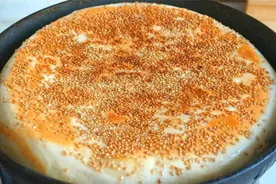 吃过最好吃的烙饼，一层饼一层馅，饼皮比瓤香，用它当早餐最合适图片